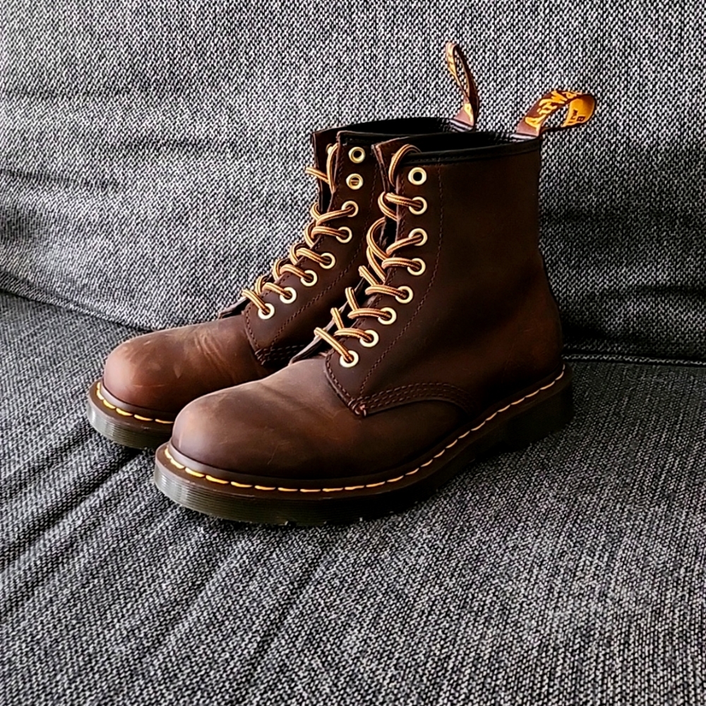 Dr. Martens Size 8 Womens